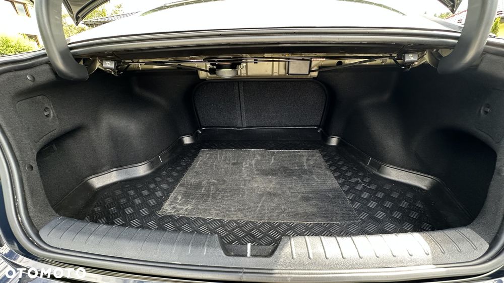 Kia Optima 1.7 CRDI XL DCT - 35