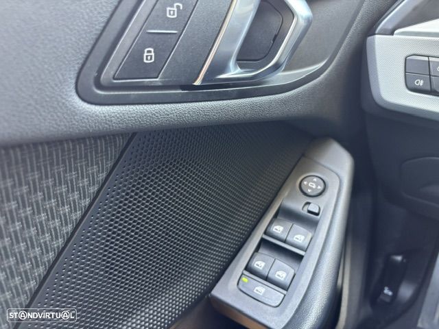 BMW 116 d Advantage Auto - 34