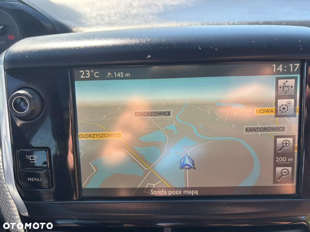 Peugeot 2008 PureTech 82 Allure - 16