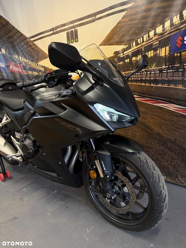 Honda CBR - 9