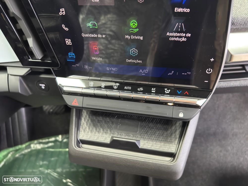 Renault Mégane E-Tech EV40 130hp standard charge Equilibre - 28