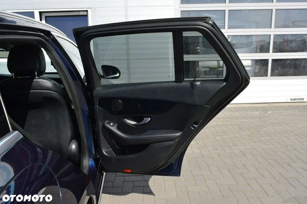 Mercedes-Benz Klasa C 180 (BlueTEC) d T - 28