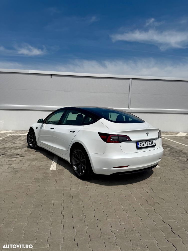 Tesla Model 3 Standard - 6