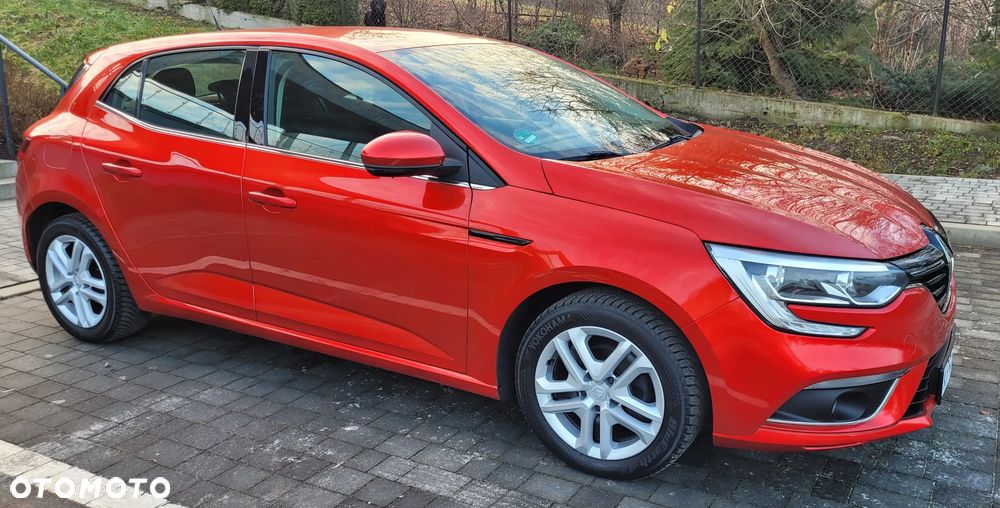 Renault Megane 1.2 Energy TCe Life - 9