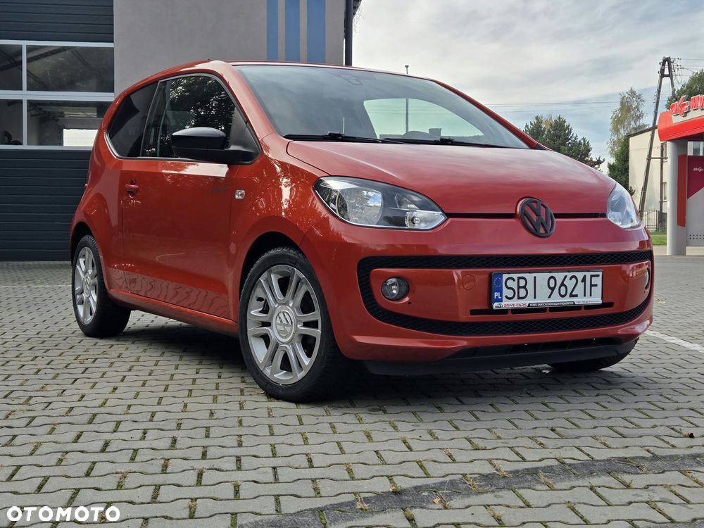 Volkswagen up! groove - 1