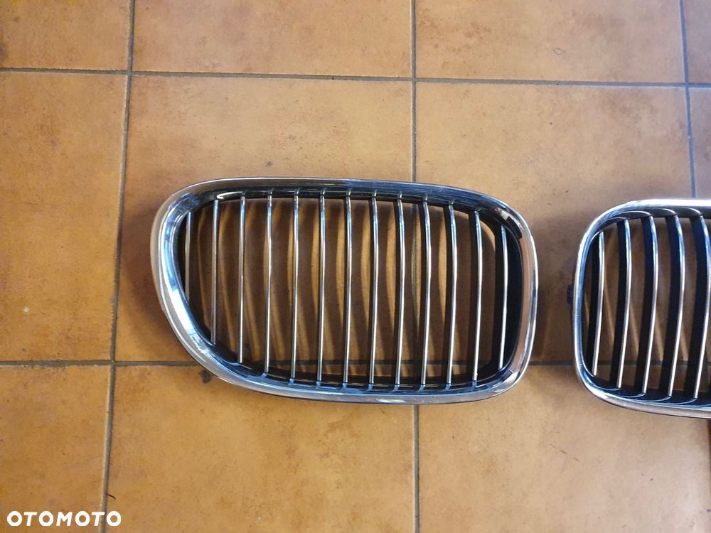 NERKA ATRAPA BMW 7 F01 F02 F04 KOMPLET ORYGINALNY ŁADNY - 2