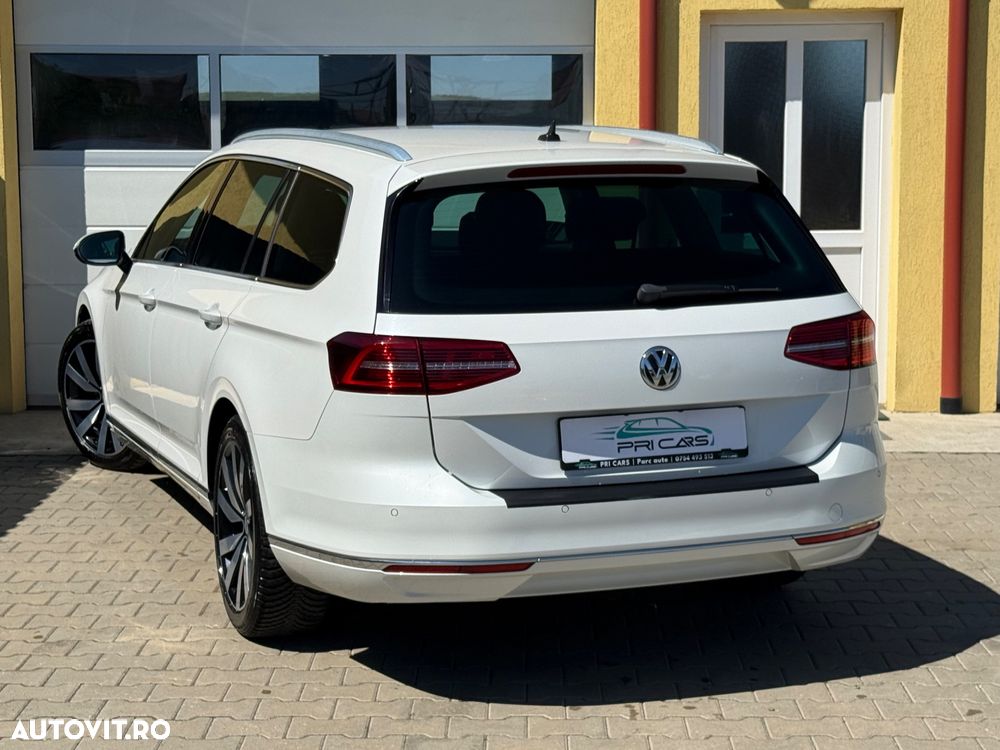 Volkswagen Passat 2.0 TDI DSG (BlueMotion Technology) Highline - 4