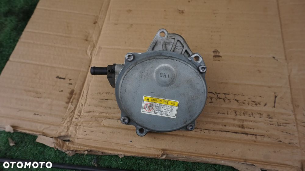 Hyundai Tucson III i40 Kia Sportage IV Optima 1.7 CRDI pompa vacum 28810-2A500 - 1