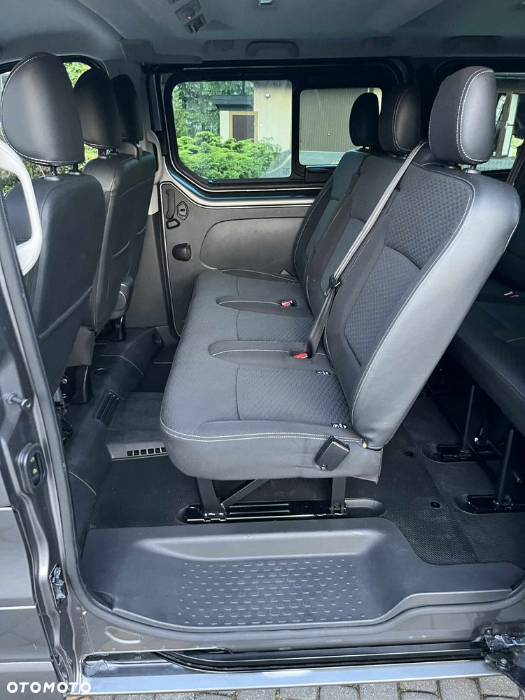 Opel Vivaro - 17