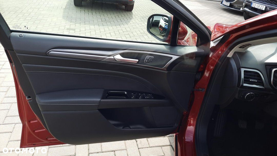 Ford Mondeo - 9