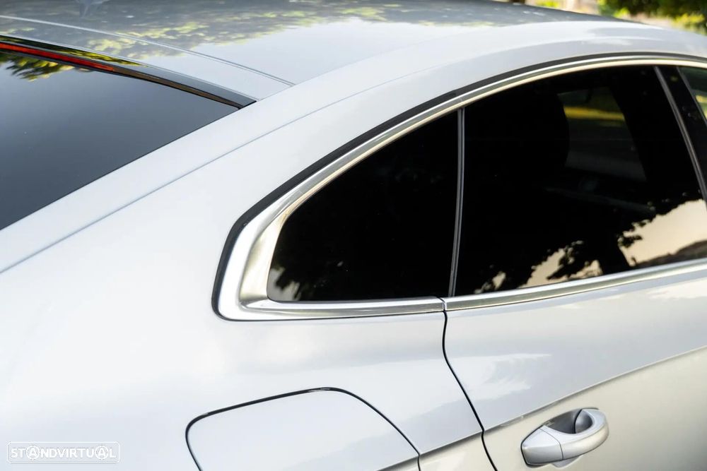VW Arteon 2.0 TDI R-Line DSG - 58