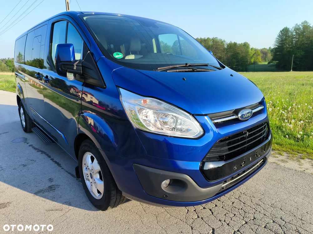 Ford Tourneo Custom 2.0 EcoBlue L2 Shuttle Bus Titanium - 37