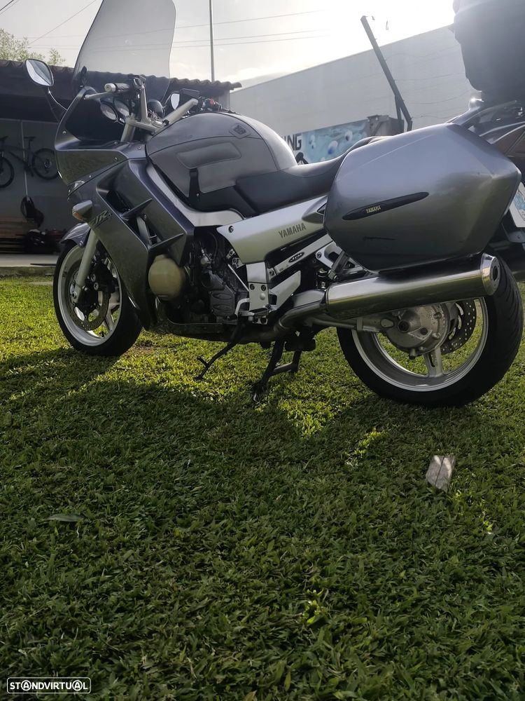 Yamaha FJR Turismo - 4
