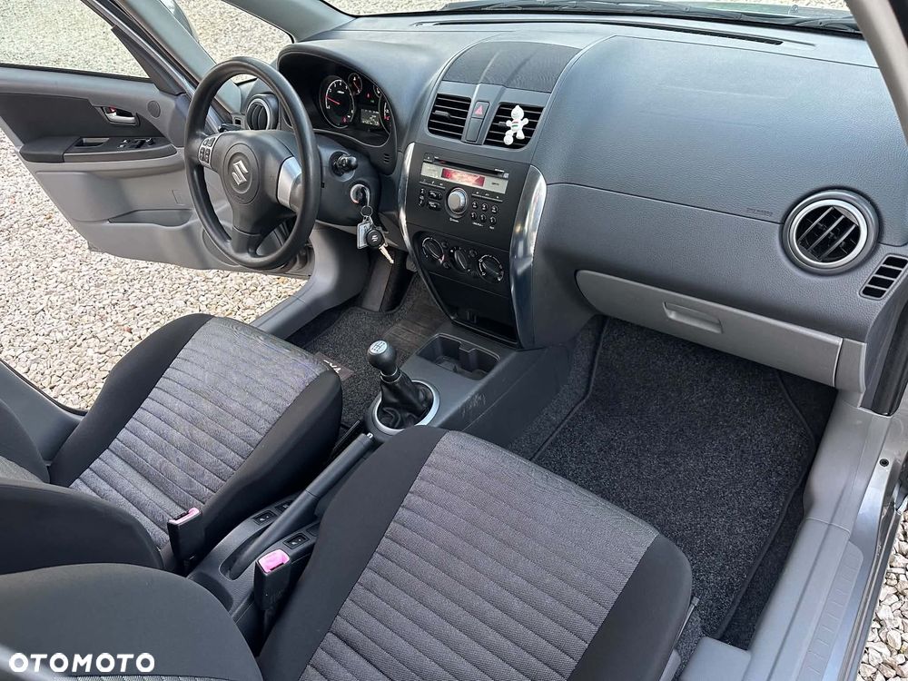 Suzuki SX4 - 20