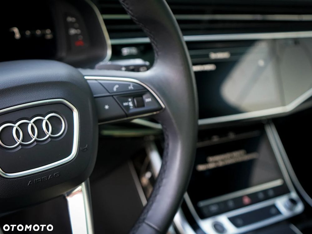 Audi Q7 55 TFSI quattro tiptronic S line - 16