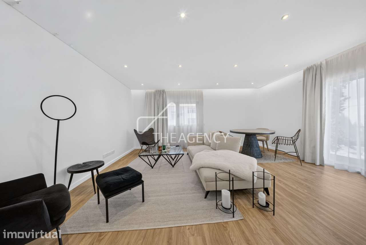 Apartamento T2 Moderno na Alapraia, Estoril | Varanda | 2 Estacionamen - Grande imagem: 3/17