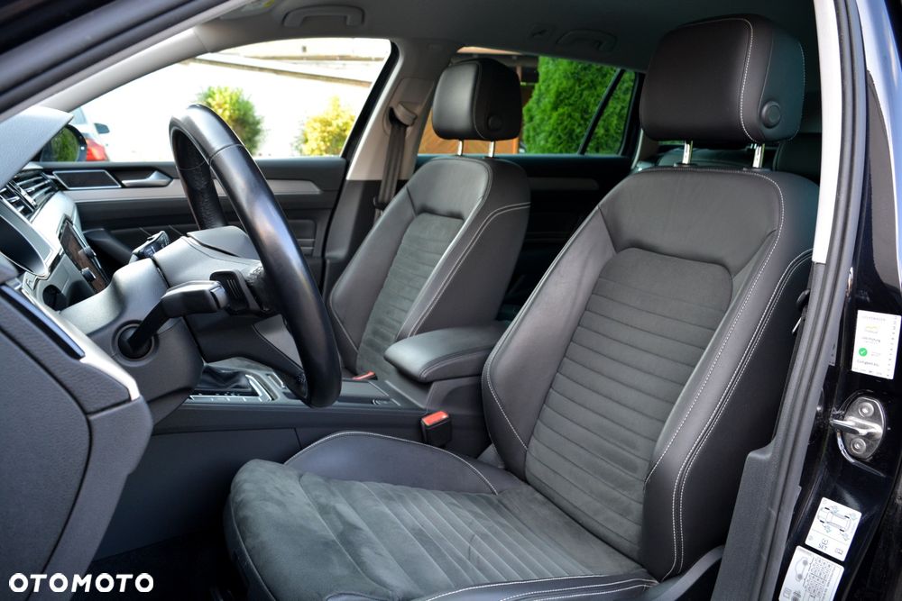 Volkswagen Passat 2.0 TDI SCR DSG Elegance - 7