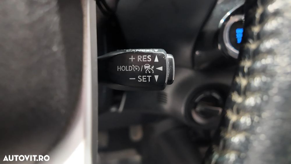 Toyota Hilux 2.4D 150CP 4x4 Double Cab AT Style - 21