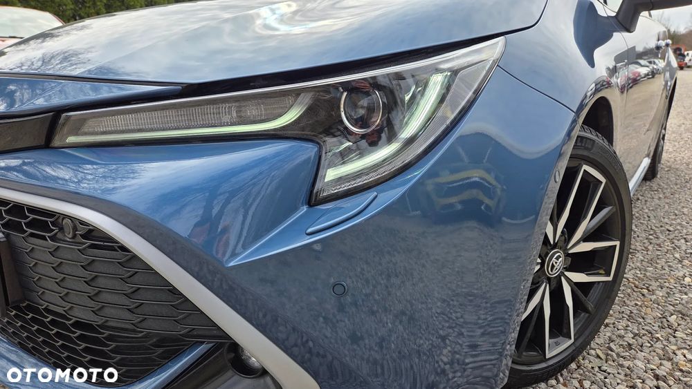 Toyota Corolla 2.0 Hybrid Executive - 8