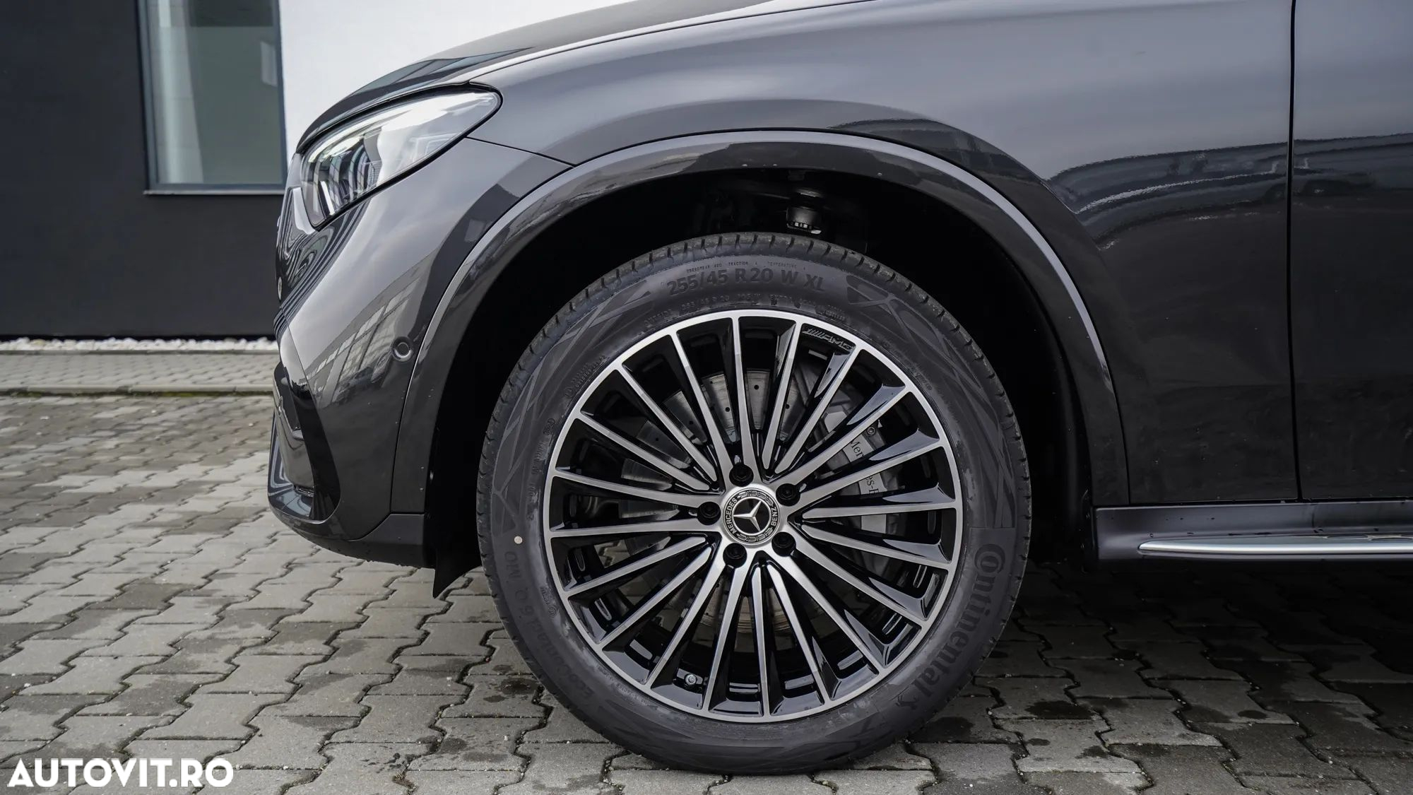 Mercedes-Benz GLC - 6