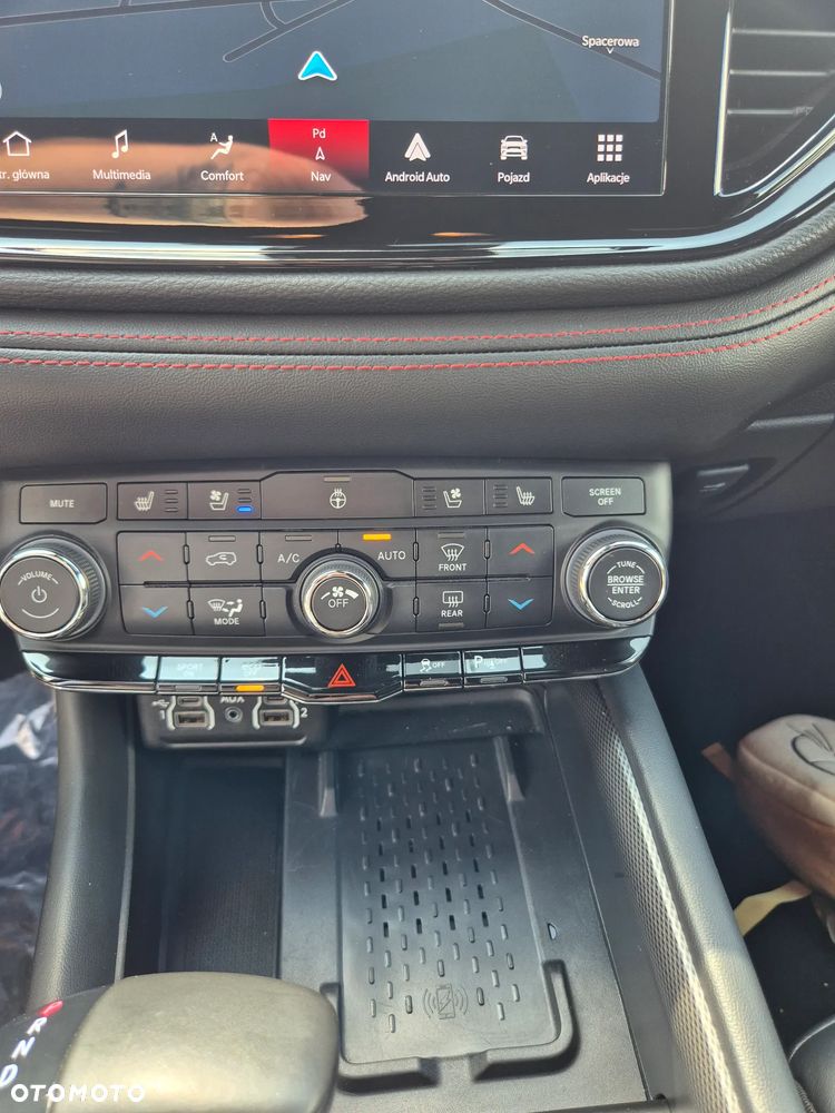 Dodge Durango - 14