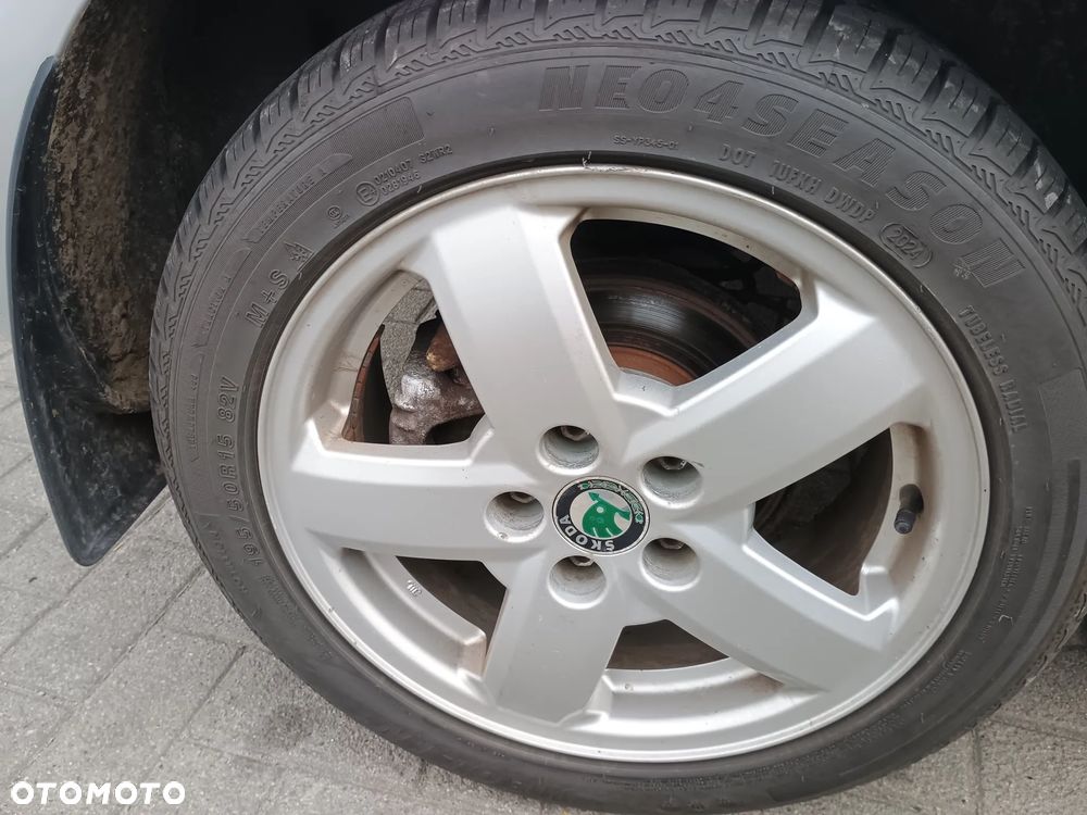 Skoda Fabia 1.4 16V Comfort - 16