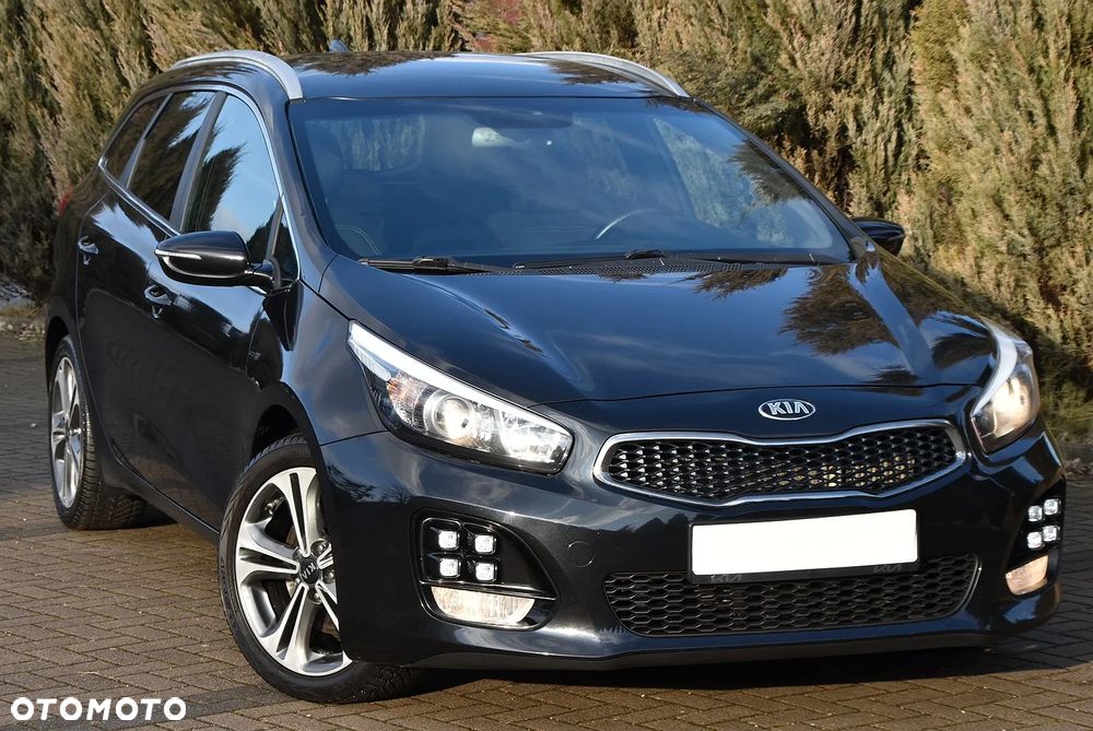 Kia Ceed 1.6 CRDi GT Line - 1