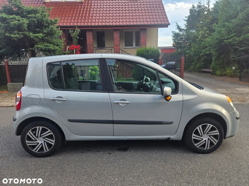 Renault Modus - 8