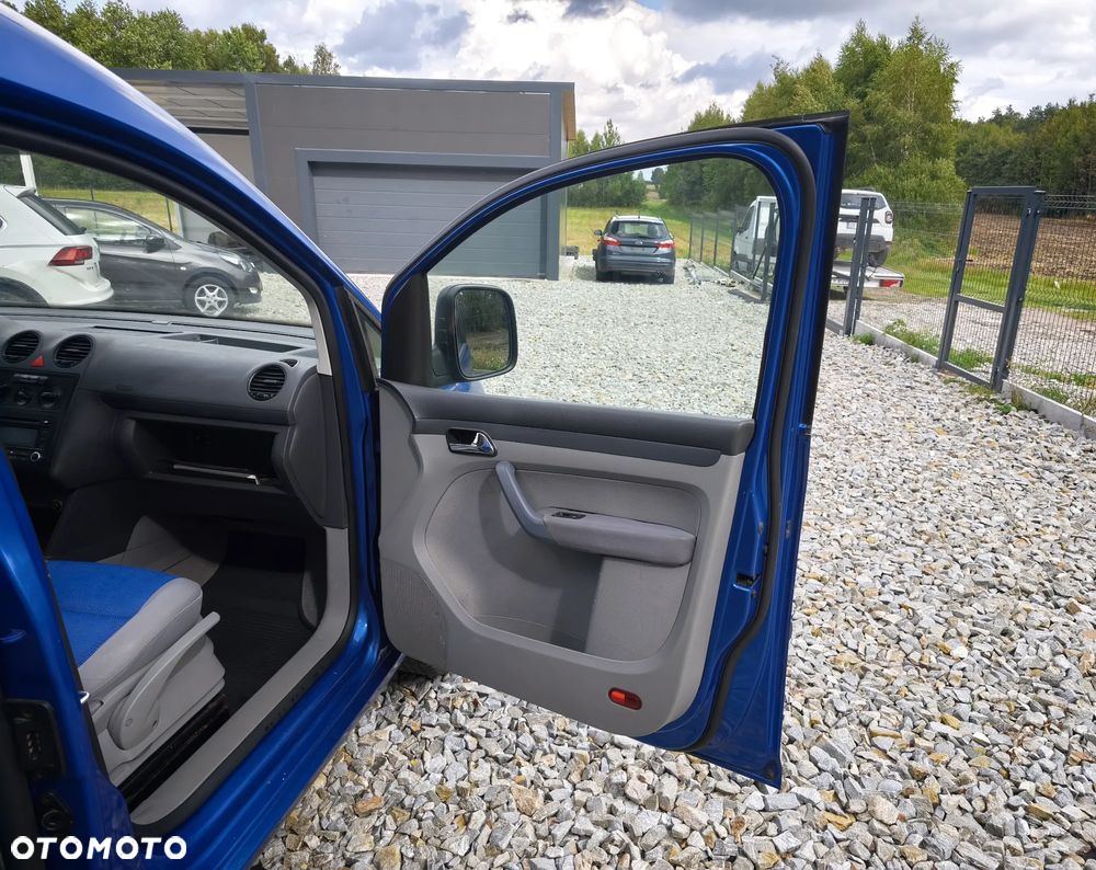Volkswagen Caddy Life - 16