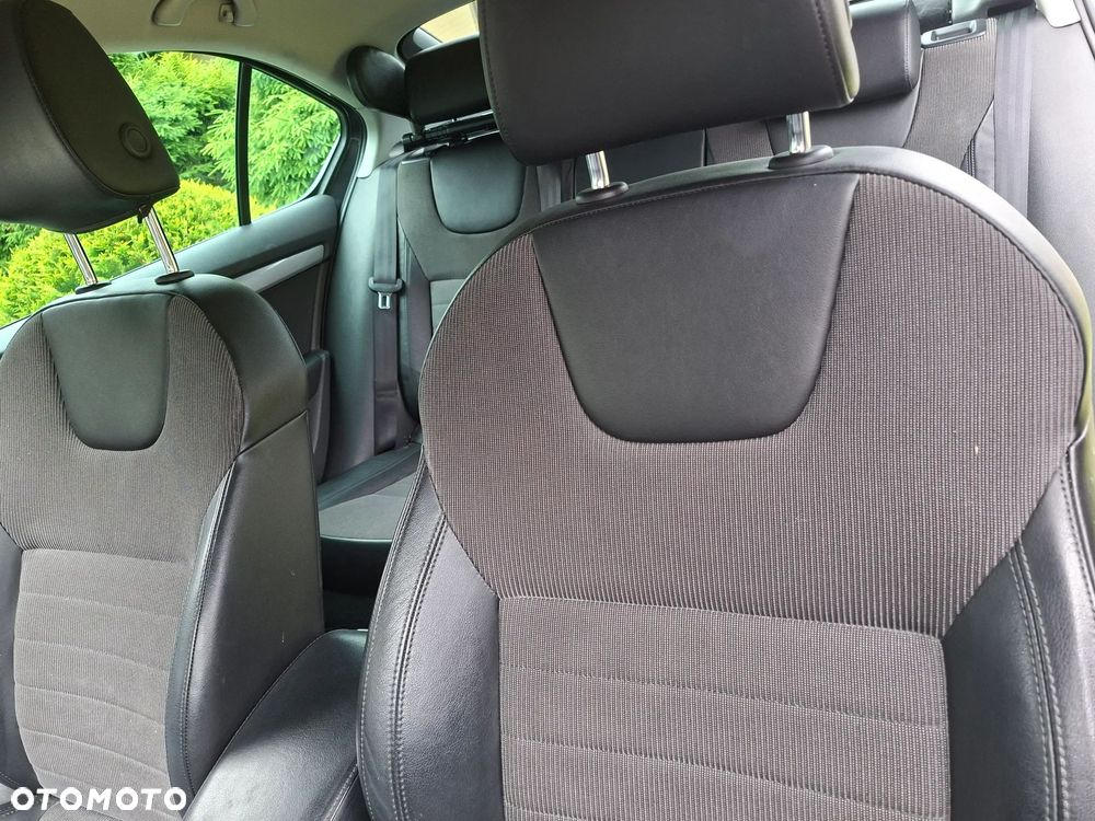 Skoda Octavia 1.6 TDI (Green tec) DSG Style - 9