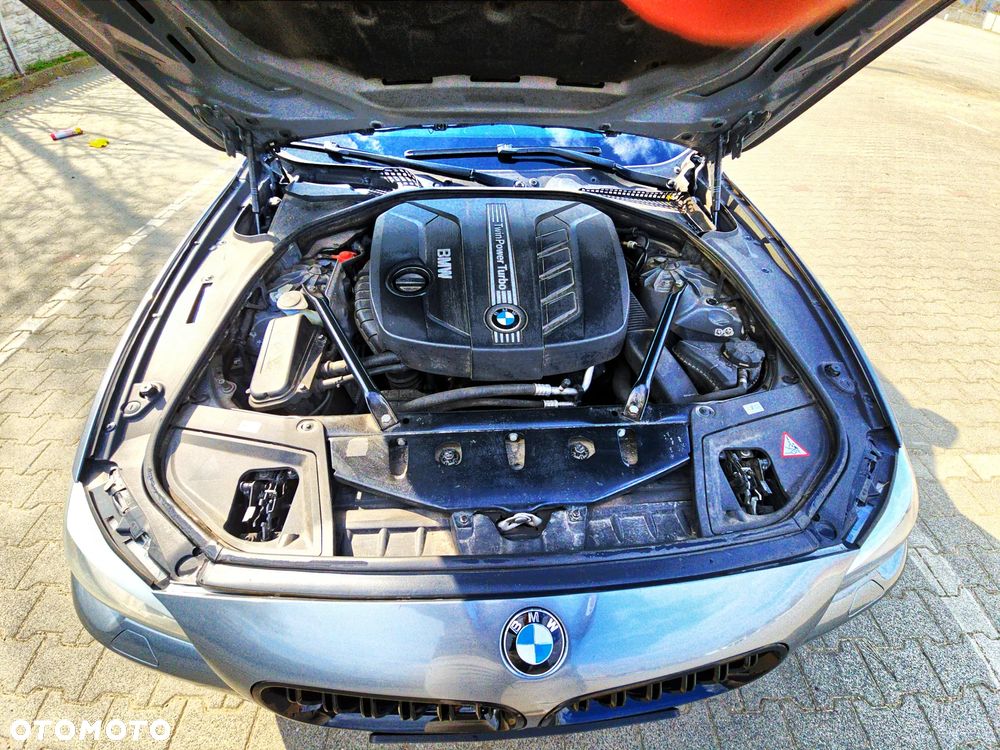 BMW Seria 5 520d - 13