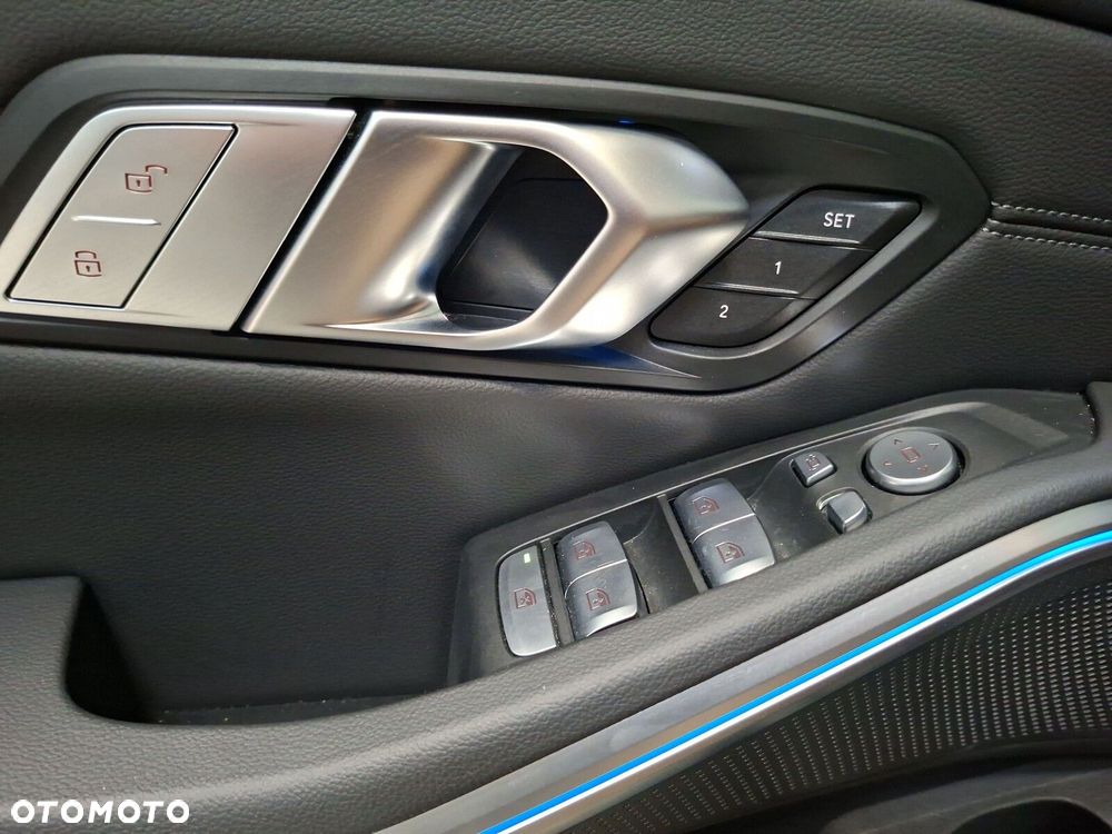 BMW Seria 3 - 27