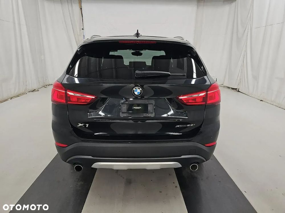 BMW X1 - 5