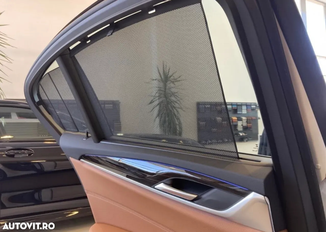 BMW Seria 5 530d xDrive AT MHEV - 12