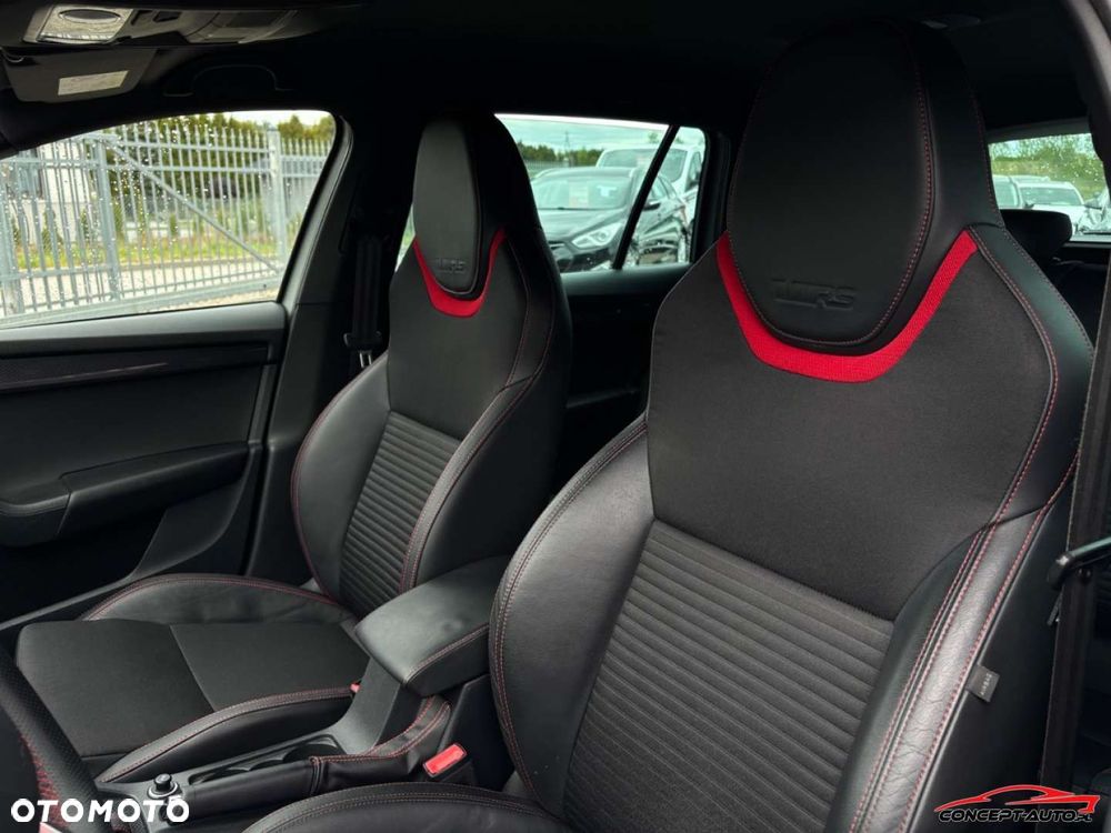 Skoda Octavia 2.0 TSI RS DSG - 20