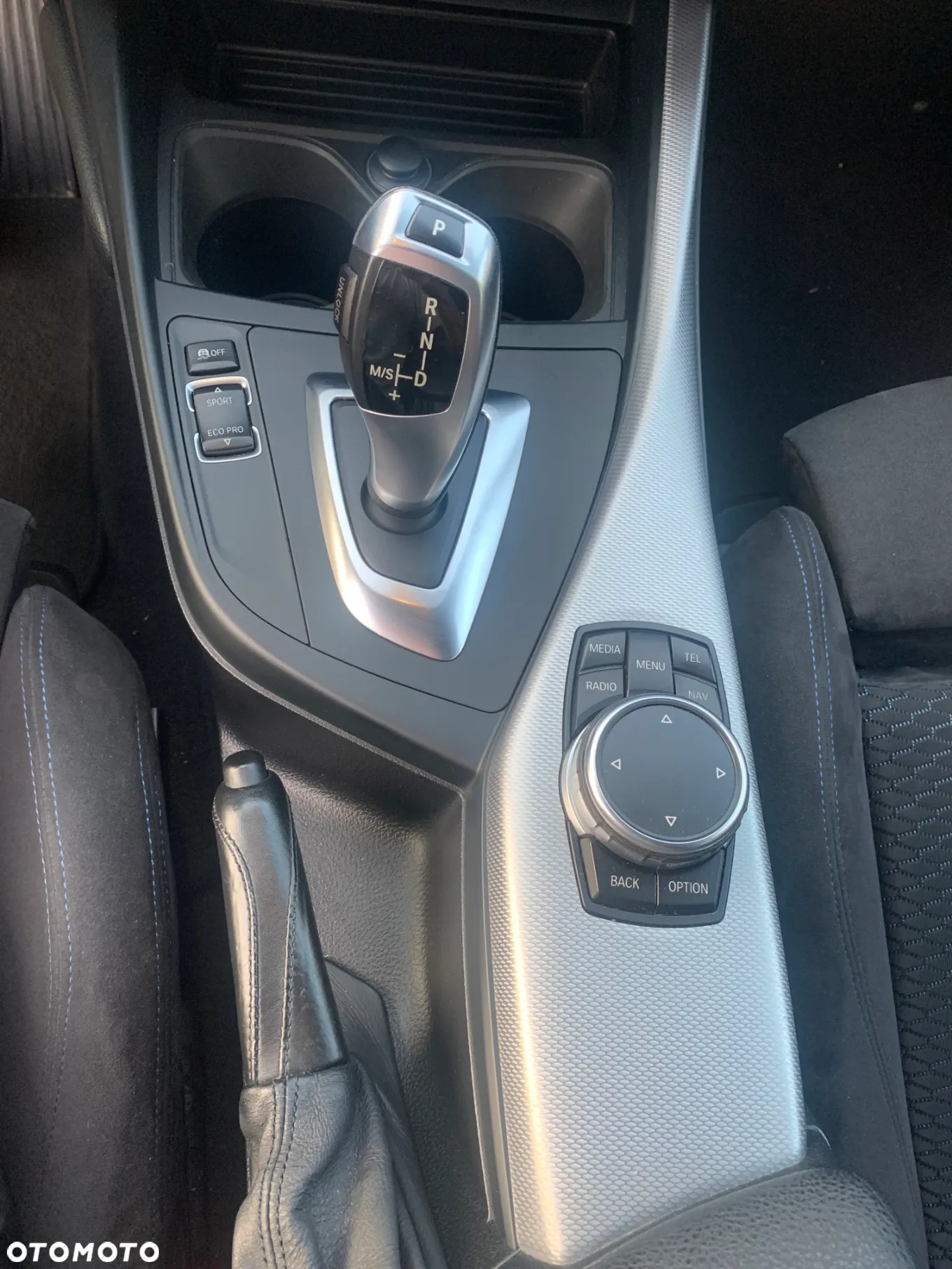 BMW Seria 1 - 16