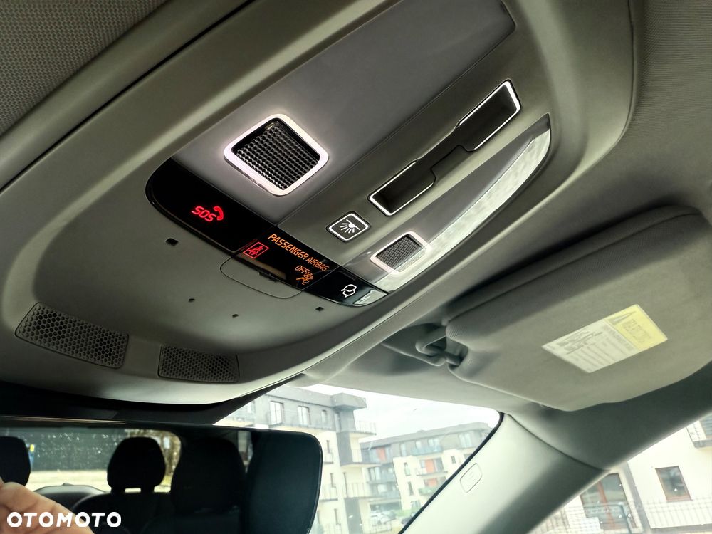 Volvo XC 90 B6 B AWD Momentum Pro 7os - 27