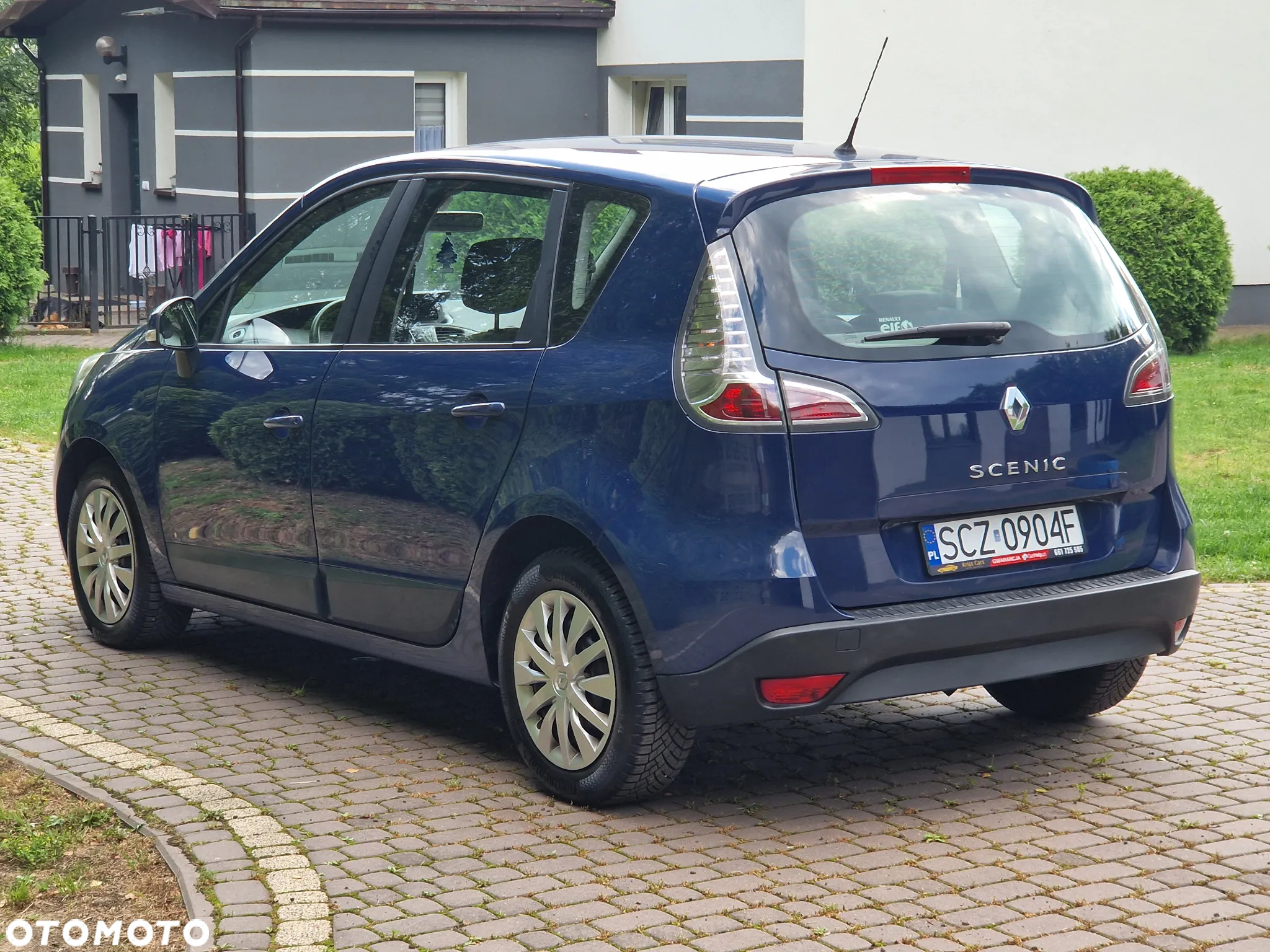 Renault Scenic - 8
