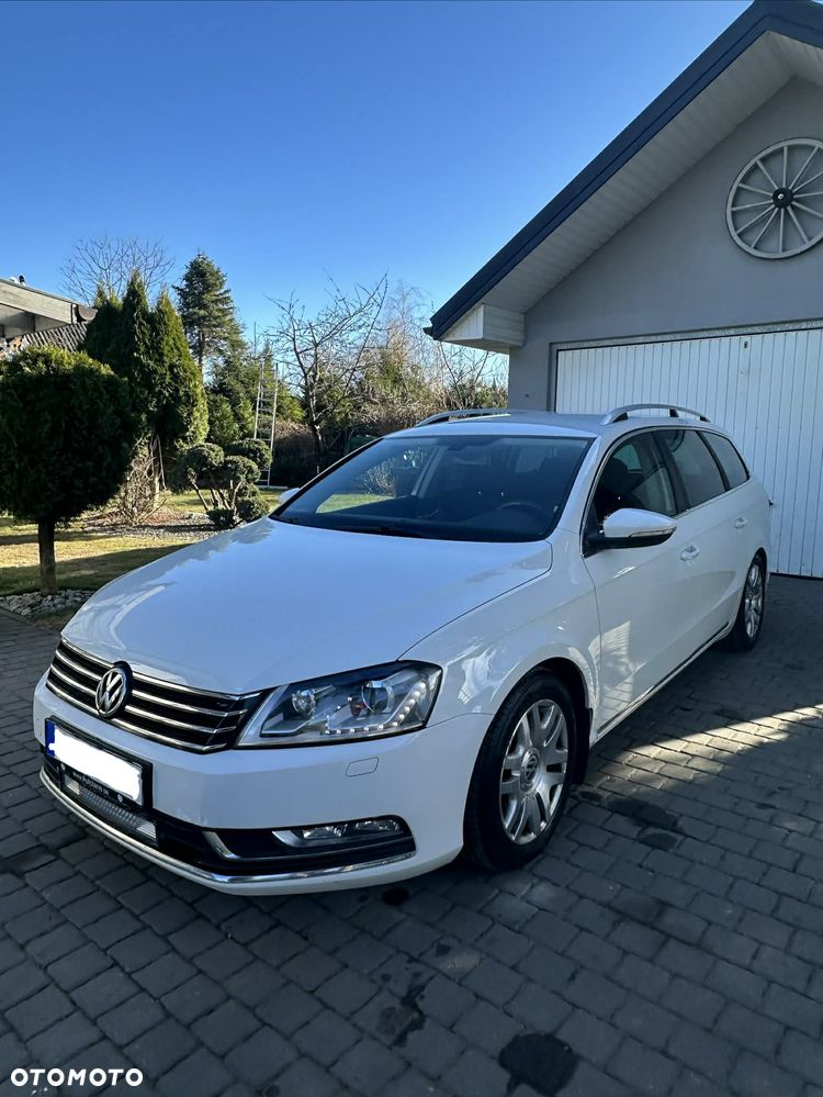 Volkswagen Passat 2.0 TDI 4Motion DSG BlueMotion Tech Comfortline - 10