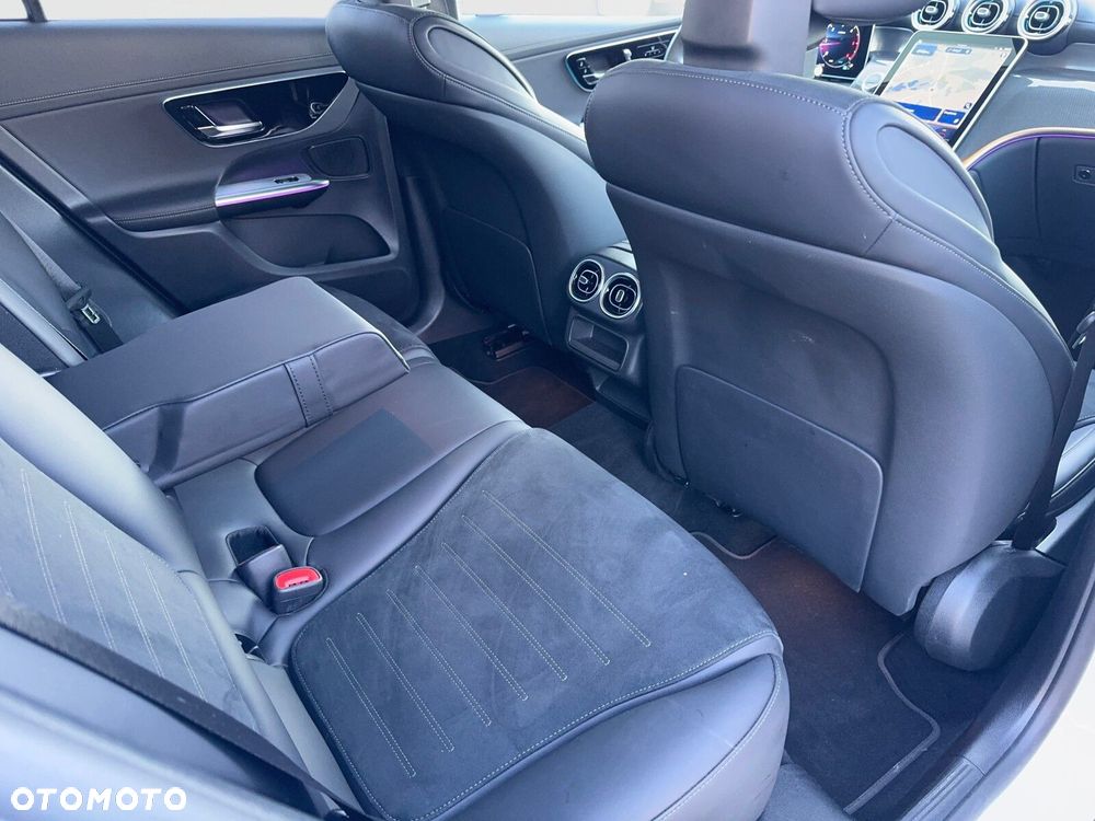 Mercedes-Benz GLC - 23