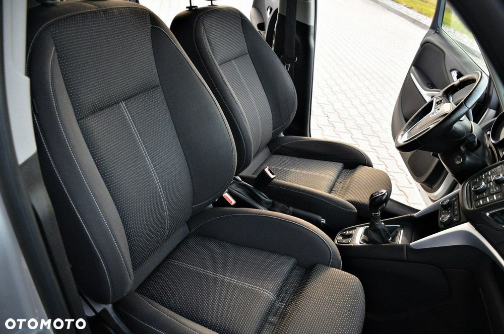 Opel Zafira - 18