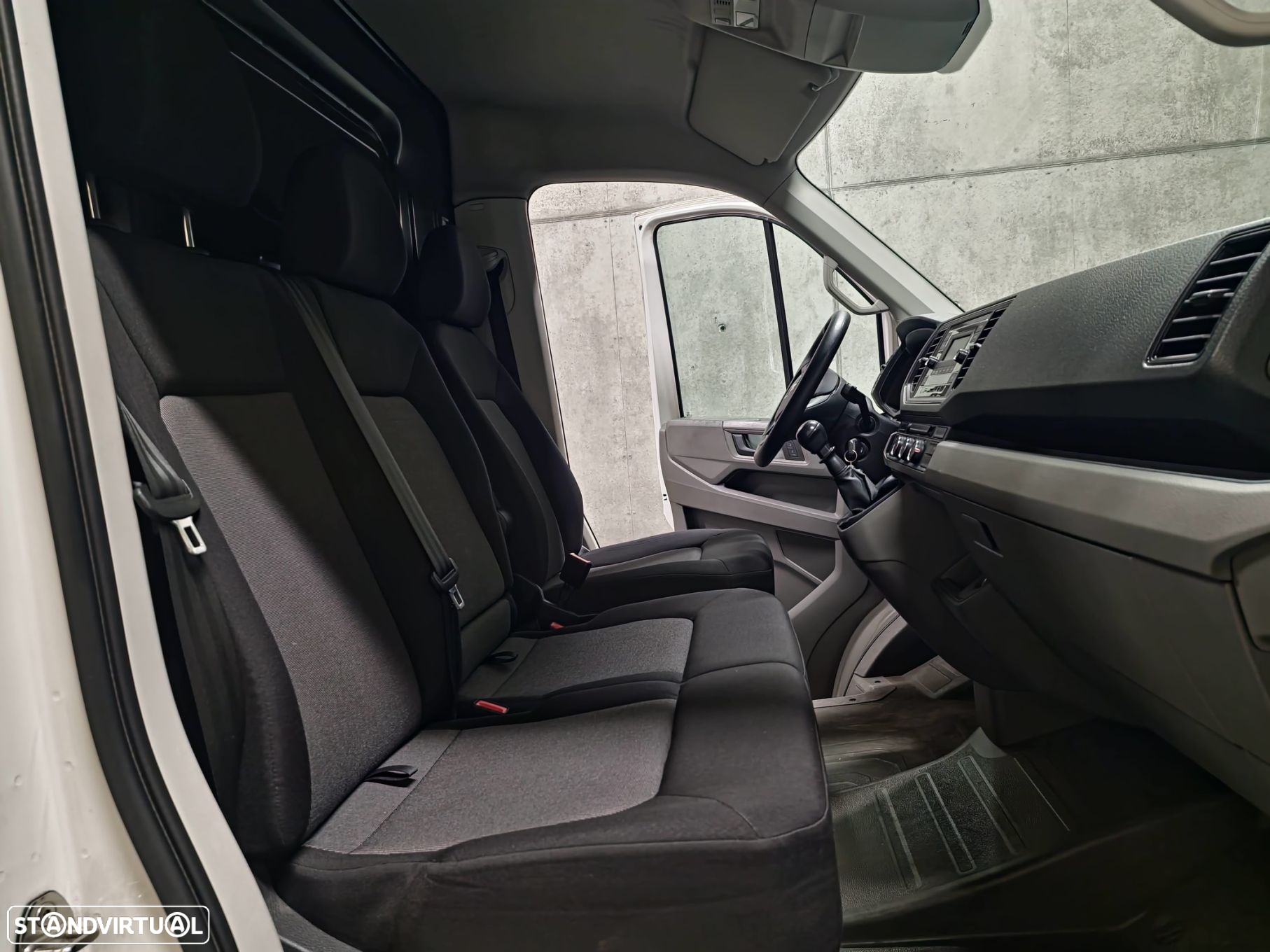 VW Crafter 35 2.0 TDI L4H3 Net Extra AC - 24