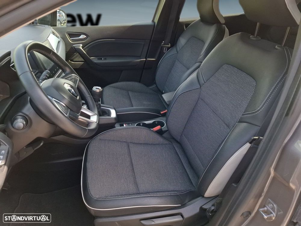 Renault Captur 1.0 TCe Techno Bi-Fuel - 11