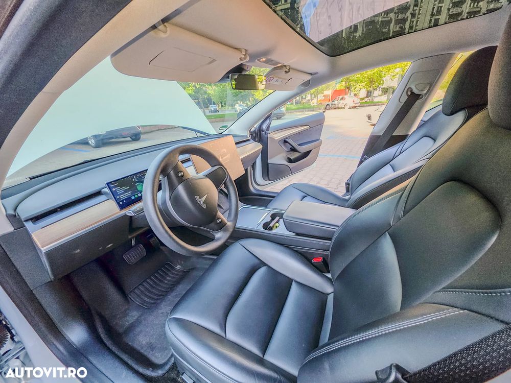 TESLA Model 3 2023 — imagine 6