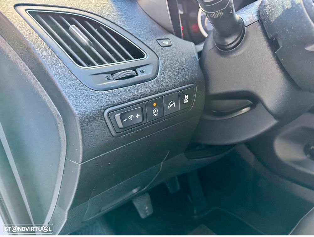 Hyundai ix35 1.7 CRDi VGT Comfort - 12