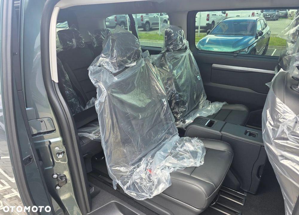 Peugeot Traveller 2.2 BlueHDi Long Business VIP EAT8 - 12
