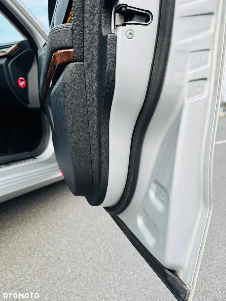 Mercedes-Benz Klasa E 200 CDI DPF BlueEFFICIENCY 7G-TRONIC Elegance - 10