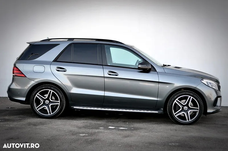 Mercedes-Benz GLE 350 d 4Matic 9G-TRONIC AMG Line - 9