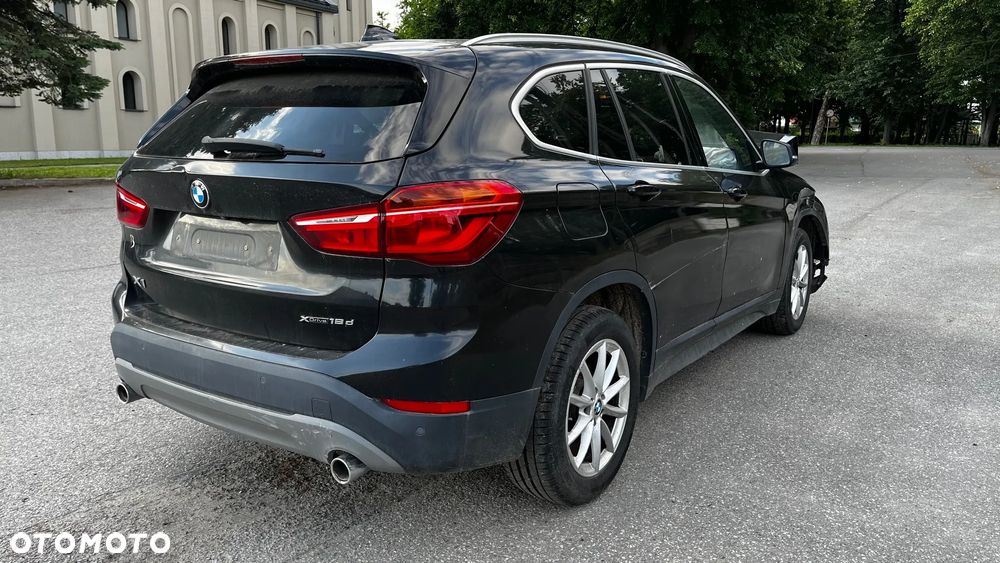 BMW X1 xDrive20d Advantage sport - 1