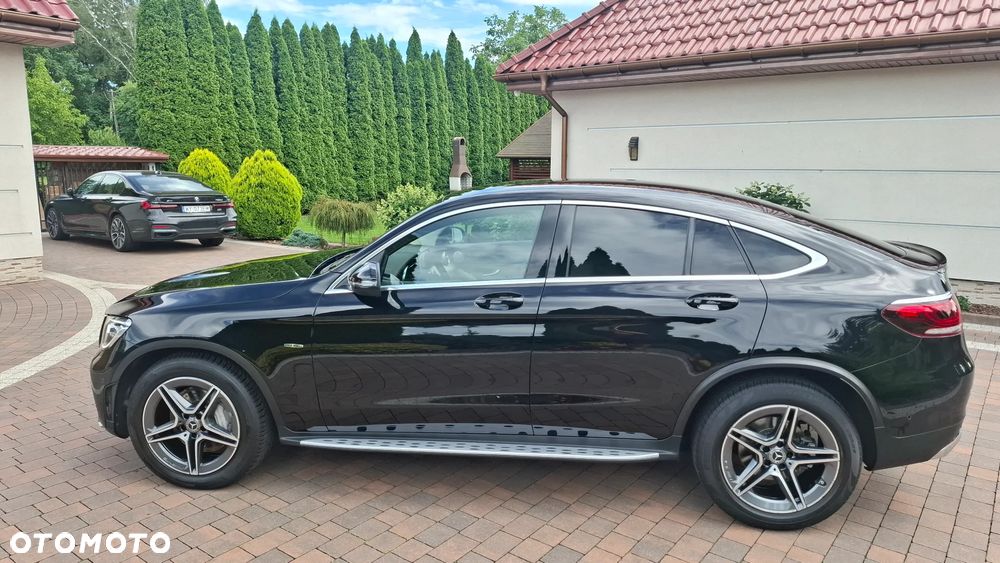 Mercedes-Benz GLC - 27